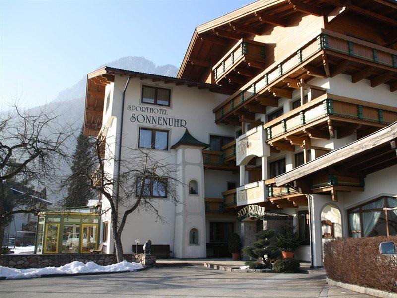 קראמסאך Hotel Sonnenuhr מראה חיצוני תמונה