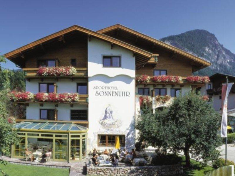 קראמסאך Hotel Sonnenuhr מראה חיצוני תמונה